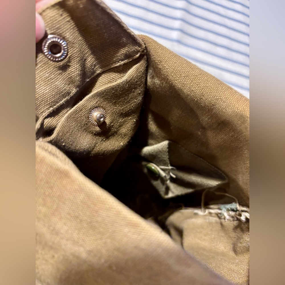 ⭐️Unique Crossbody Convertible Rucksack⭐️ - Picture 7 of 16